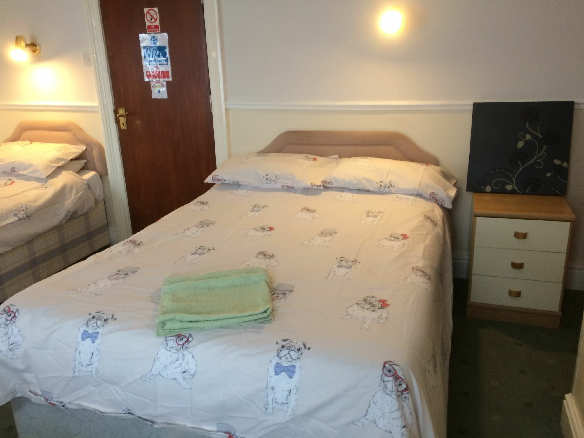 Chatley Court Guest House Bridlington Exteriör bild