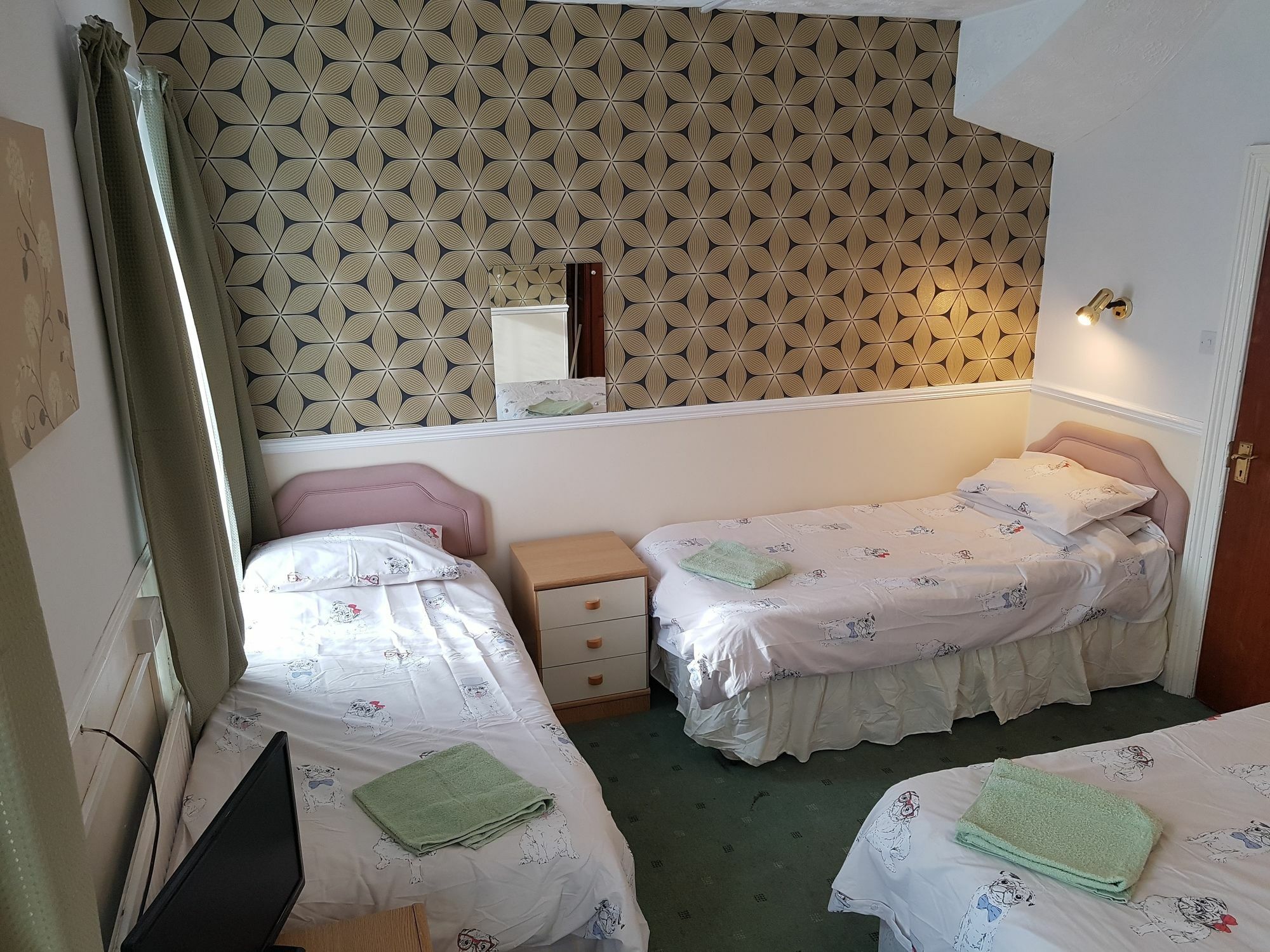 Chatley Court Guest House Bridlington Exteriör bild